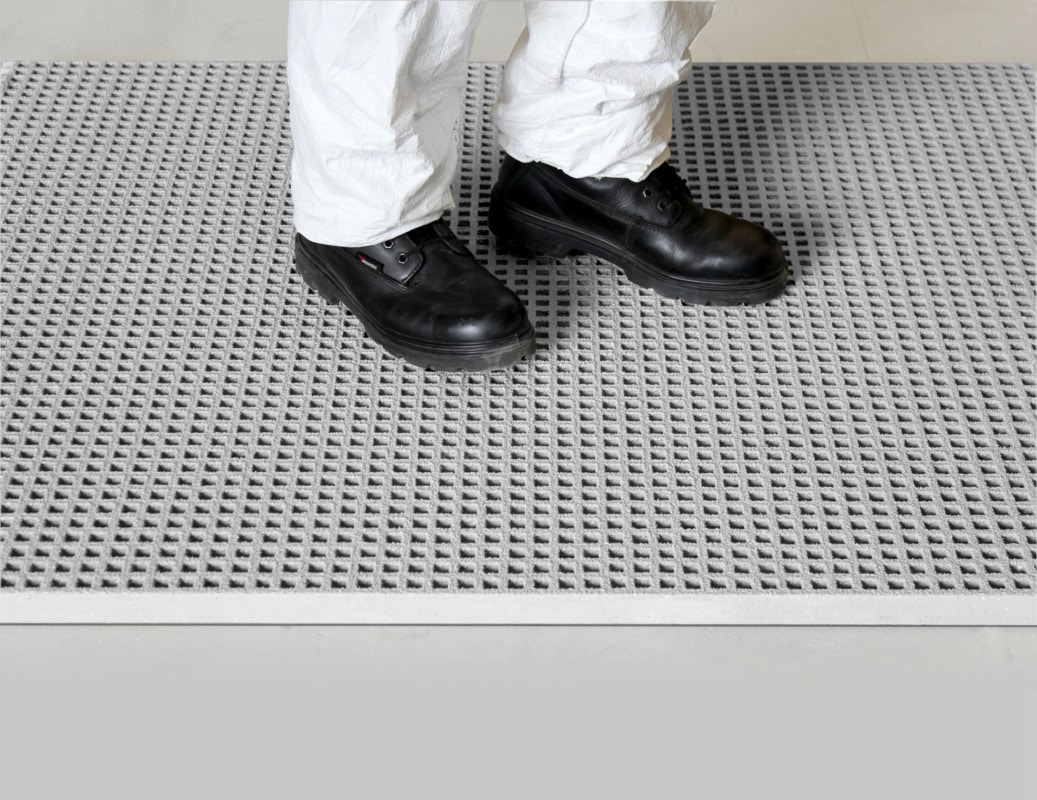 Grating Mesh Riser GRP Grating Riser Flooring | Grating Riser Installation